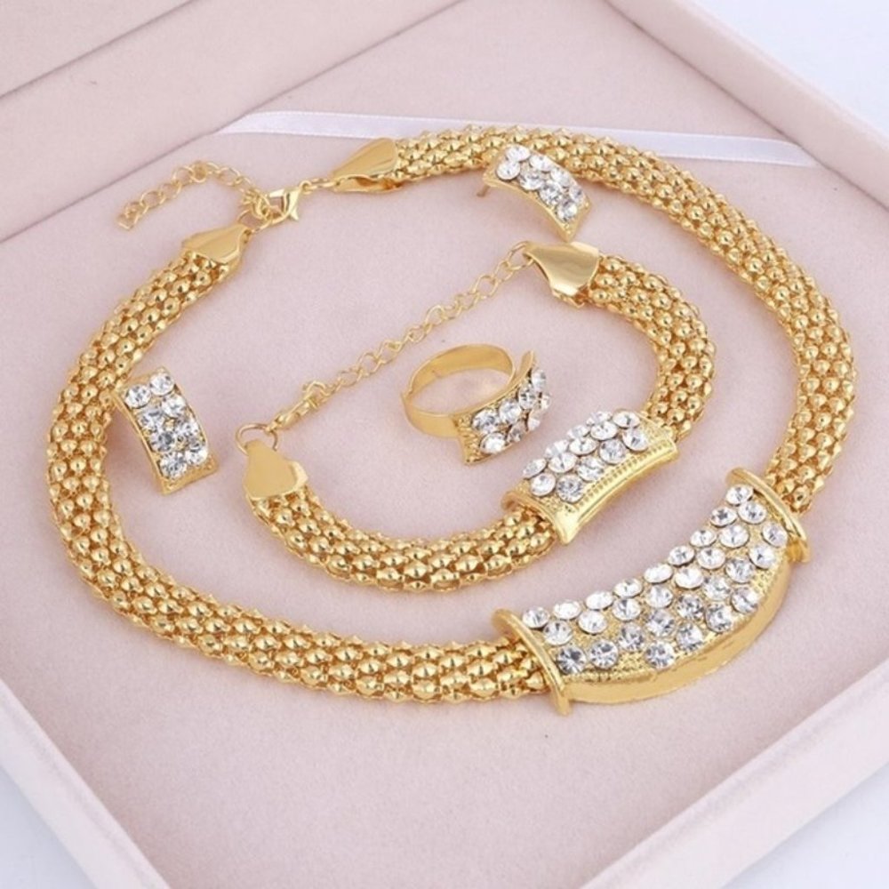 4 PCS Gold Rhinestone Necklace, Jewelry Set